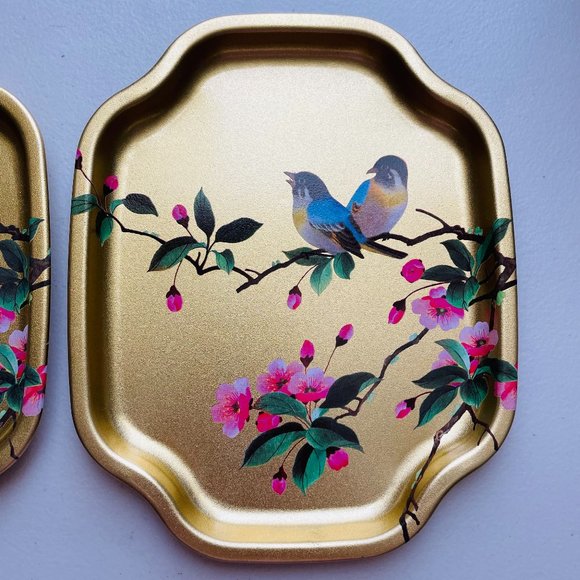 Elite Trays Bird Floral Pattern Mini Metal Trays Catch All 7.5x6” Set of 2 - Picture 3 of 5